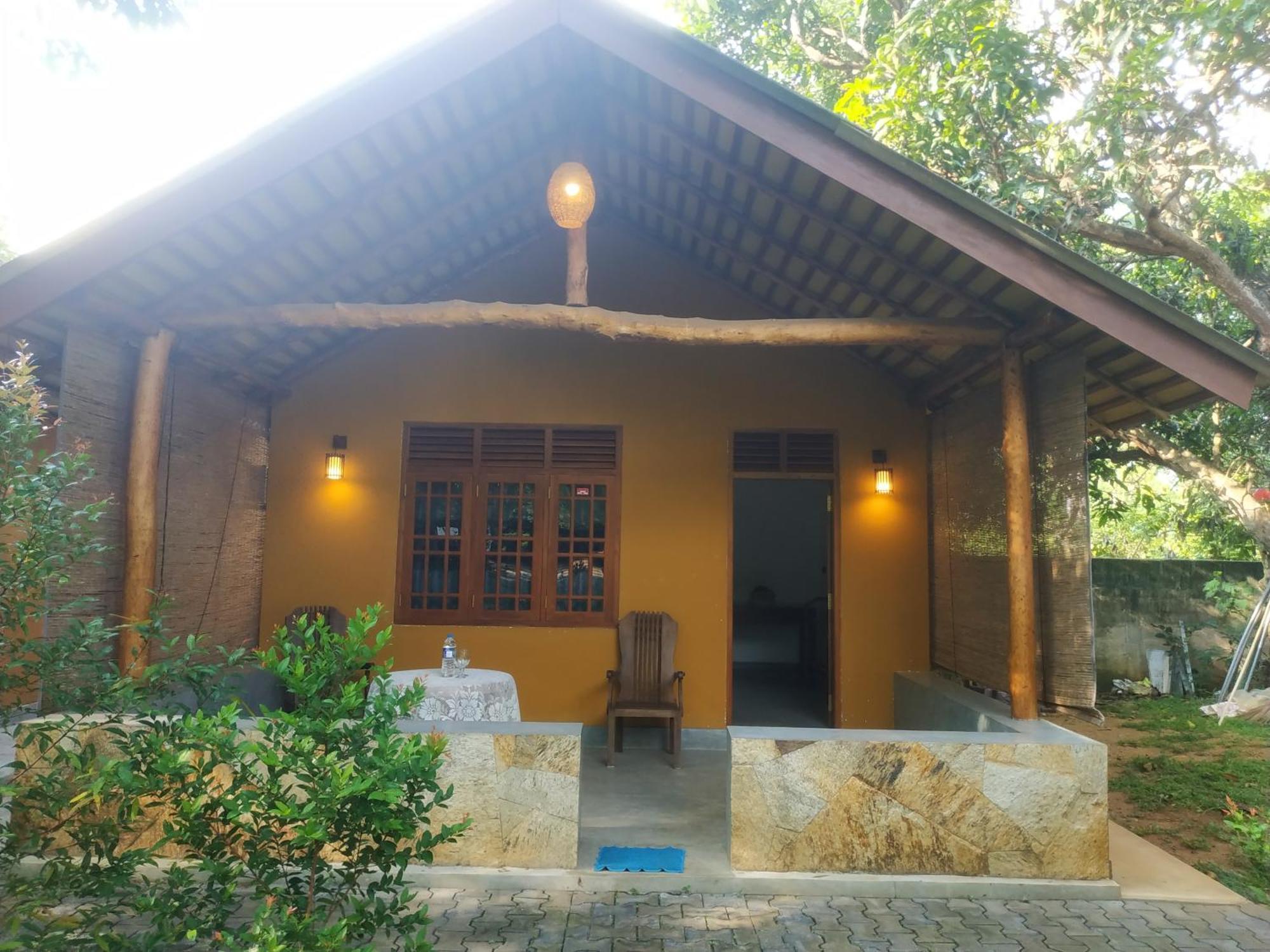 Four Seasons Safari Resort Udawalawa اوداوالاوي المظهر الخارجي الصورة