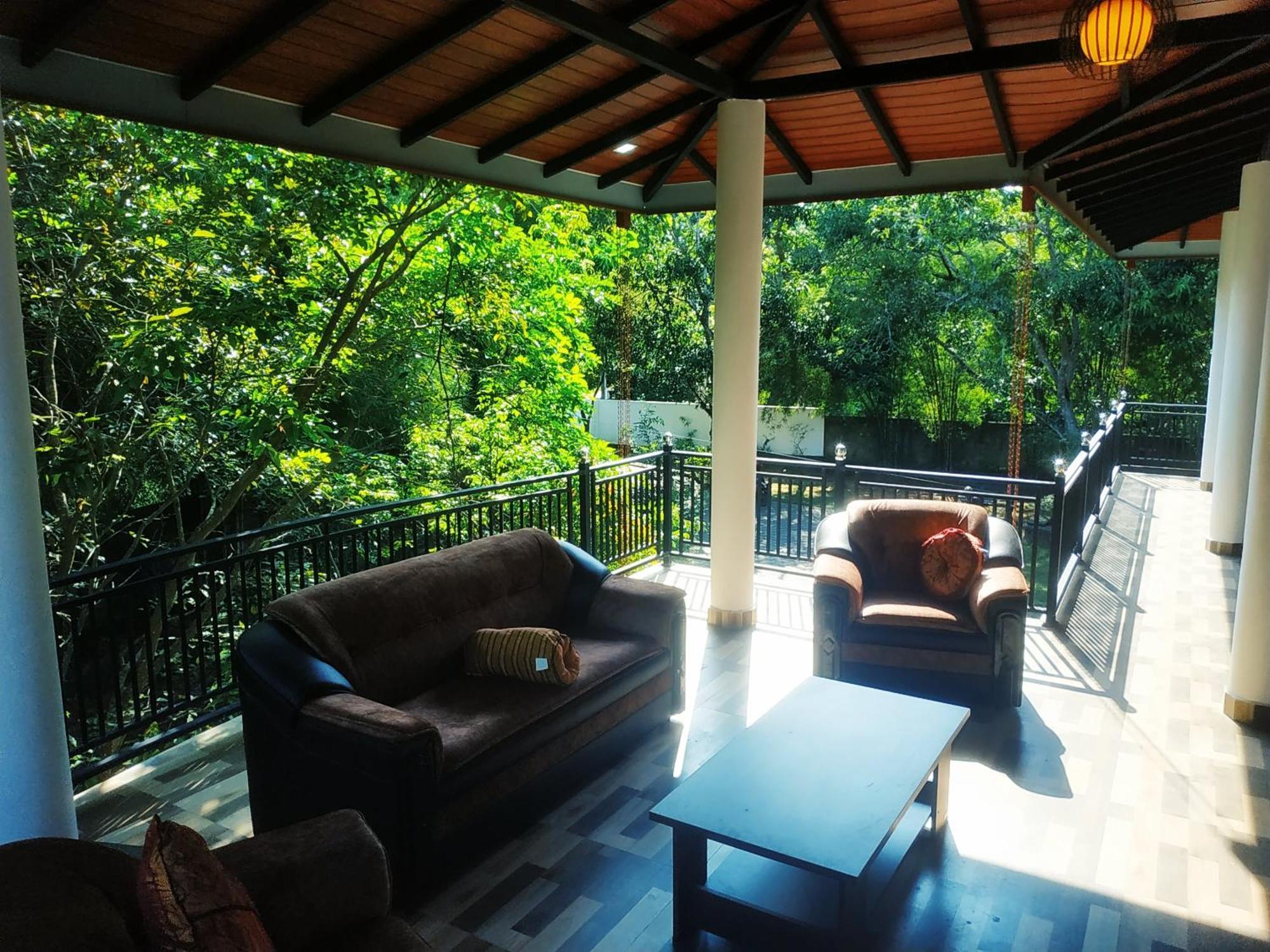 Four Seasons Safari Resort Udawalawa اوداوالاوي المظهر الخارجي الصورة